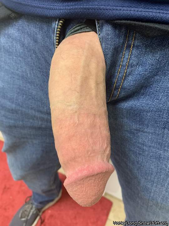 Photo of a phallus from HonkyDong