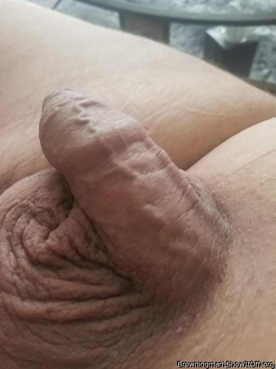 Lovely dick. Like to have my lips around it
