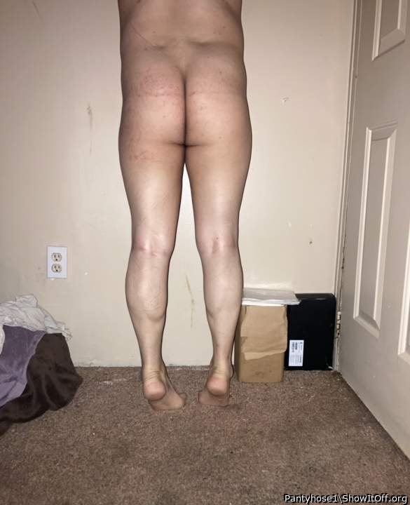 Photo of Man's Ass from Pantyhose1