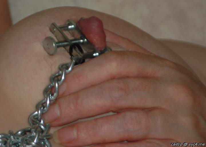 I would LOVE to nibble on your clamped nipple....as I tighte
