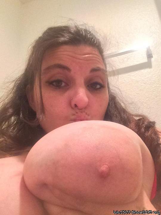 Photo of coconuts from LuLu1507