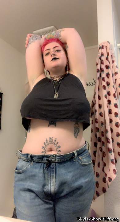 Adult image from Skyls