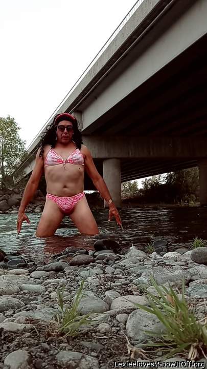 Adult image from Lexieeloves