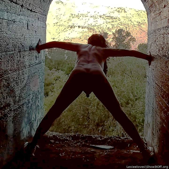 Always looking for cool naked Fotos Locations..(like me)