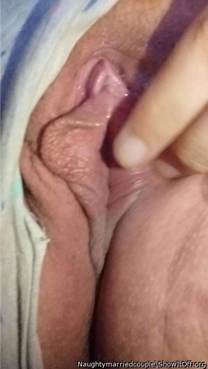 Let me suck n tounge fuck that for you