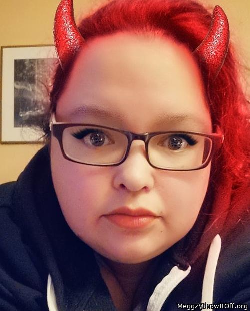 Am I a good girl or a bad girl? Lol cam fun feeling devilish!