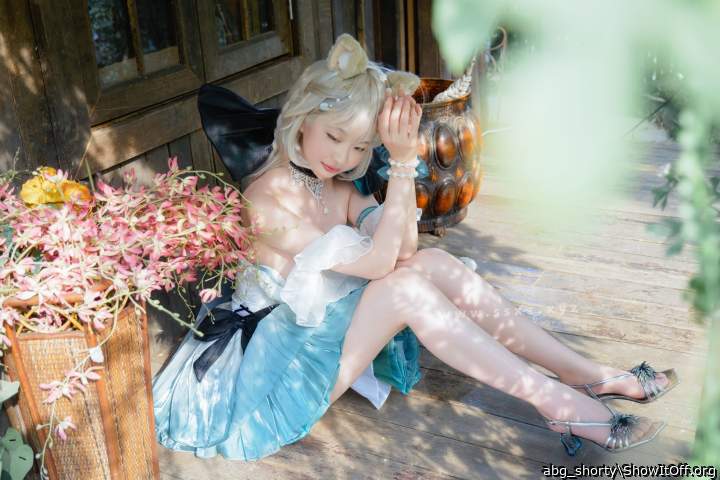 Adult image from abg_shorty