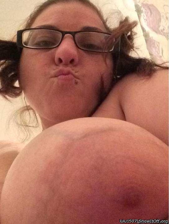 I wish I was there to kiss you.   