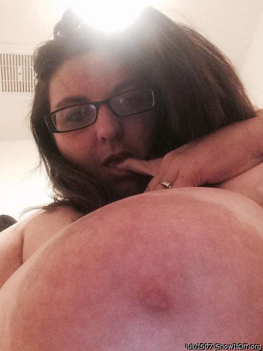 Feeding Time... Come and get it!!