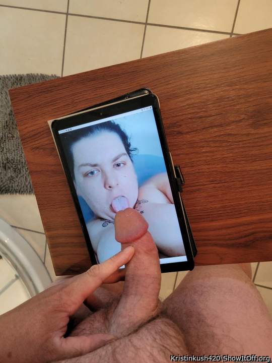 Adult image from Kristinkush420