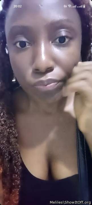 Jerk off in my mouth 👄