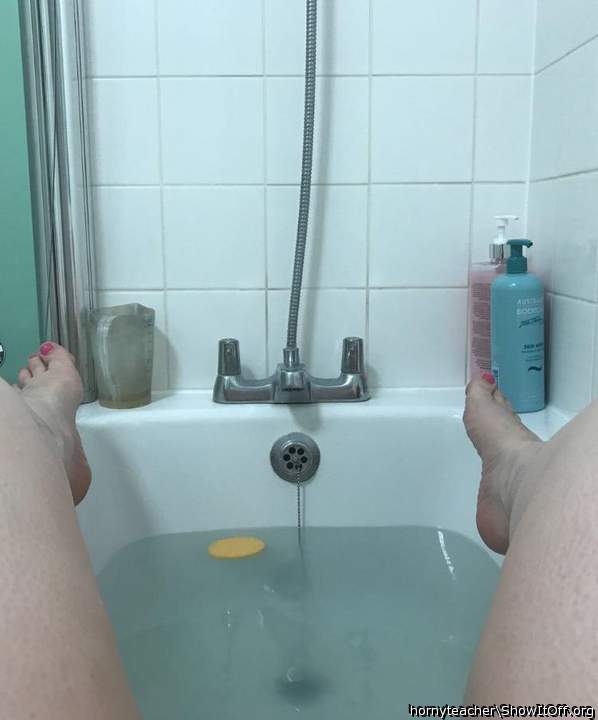 Cumming in the bath last night - felt so good