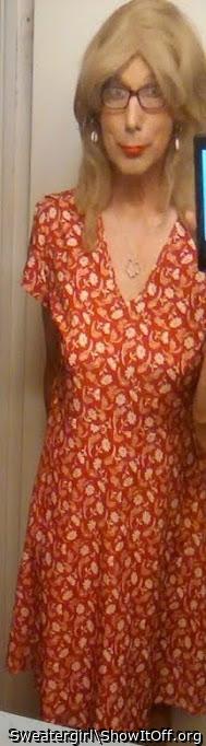 Youre my woman why are you so far away from me???