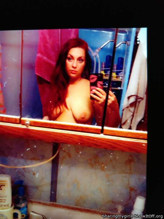 Adult image from Sharingmygirls