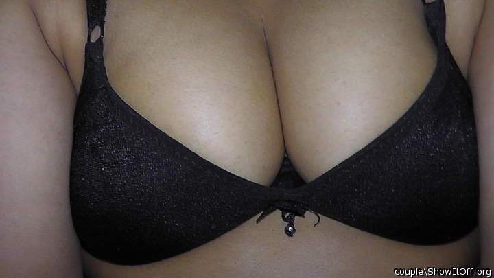 Photo of puppies from couple