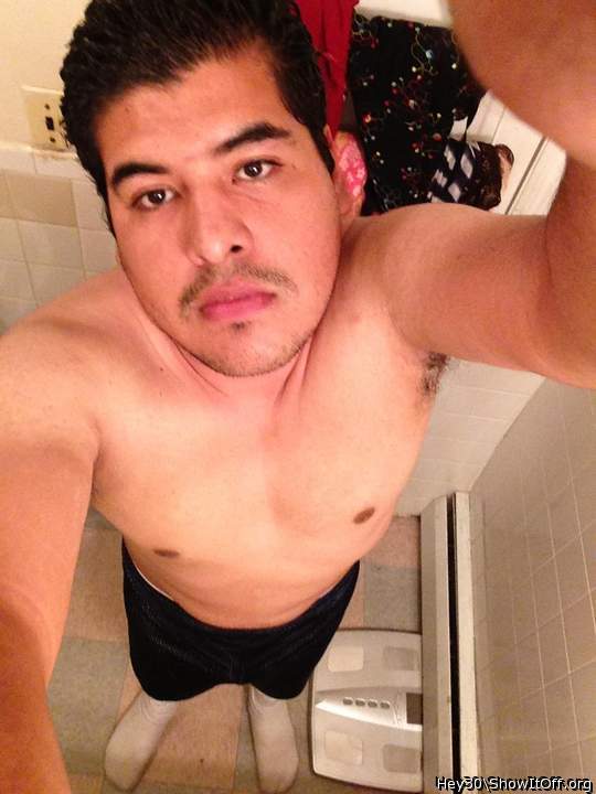 Adult image from Hey30