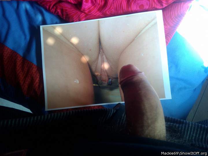 Maisetheu se fait plaisir et profite de la chatte de ma femme