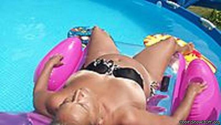 Photo of bust from ribbit