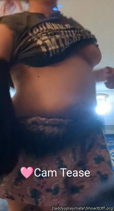 Adult image from Daddysplaymate