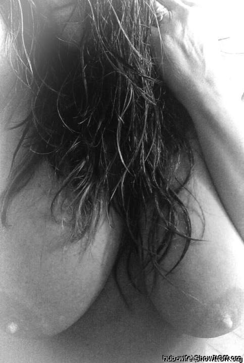 Killen me with the sexy pics. I love it! 