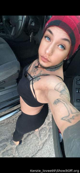 Adult image from Kenzie_lovee69