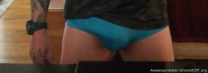 What a nice bulge mate!