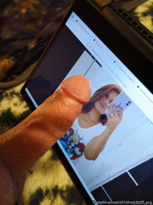 Adult image from Deepbluesea555