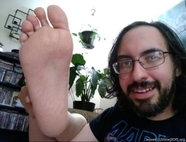 Adult image from Barefootjess