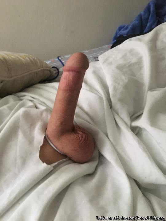 She cuts a hole in a sheet so my Cock can come out and sbtt5t56