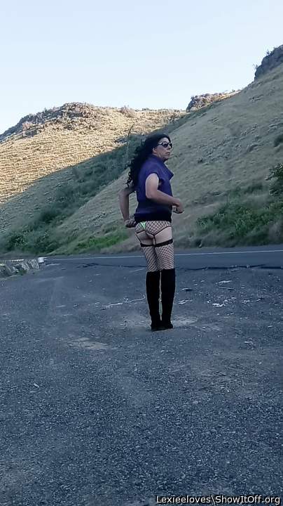 Adult image from Lexieeloves