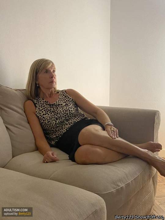 Beautiful picture of you from the side, sitting next to you 