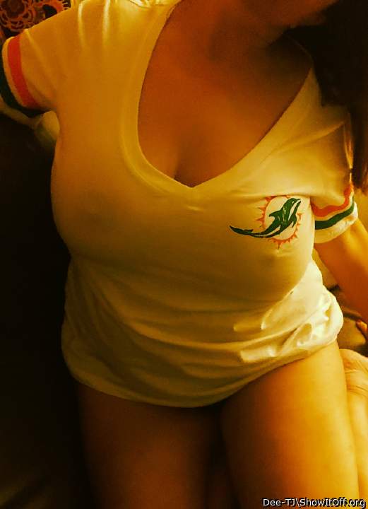 This pic is soooo sexy