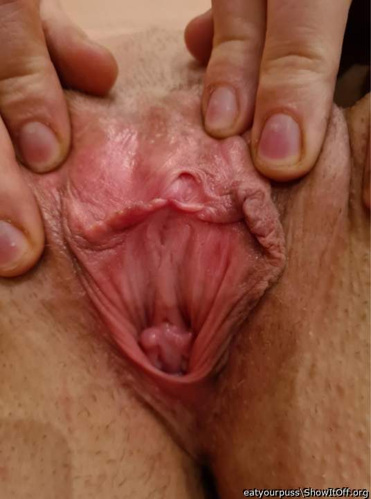 🤤👅💦😋 looks delicious