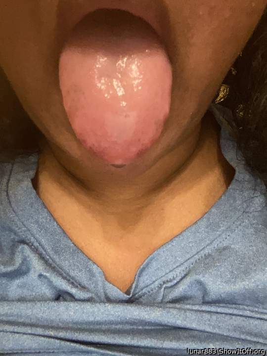 I want to feel that tongue all over me 