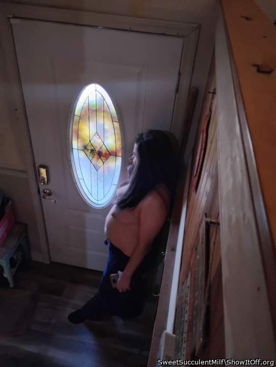 Adult image from SweetSucculentMilf