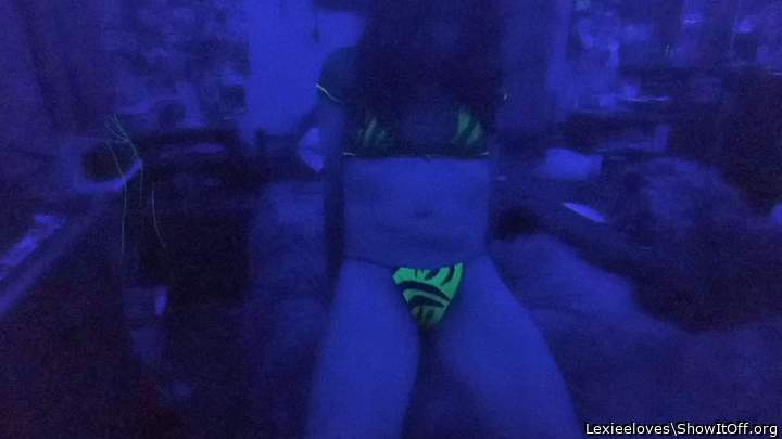 Adult image from Lexieeloves