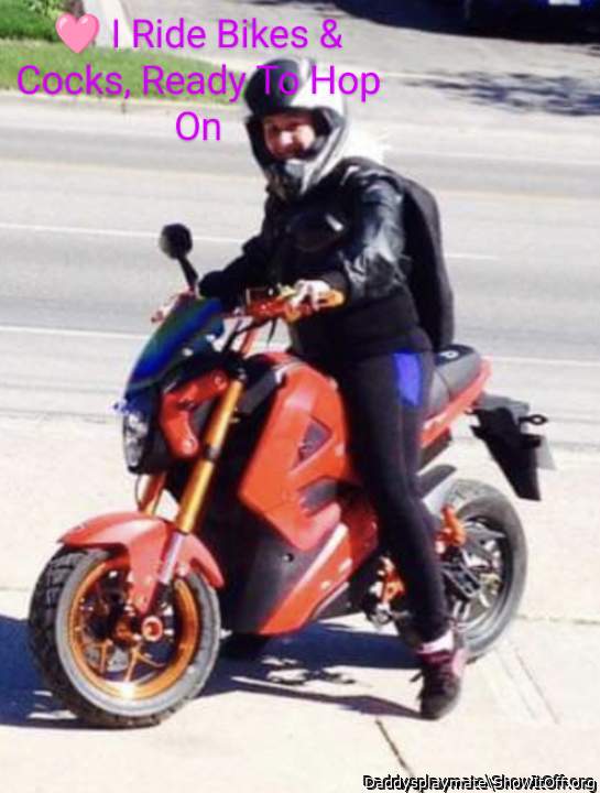 Adult image from Daddysplaymate