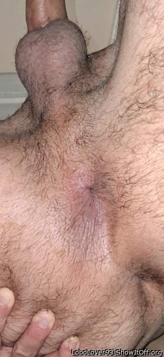 Wish my tongue could reach it 😞