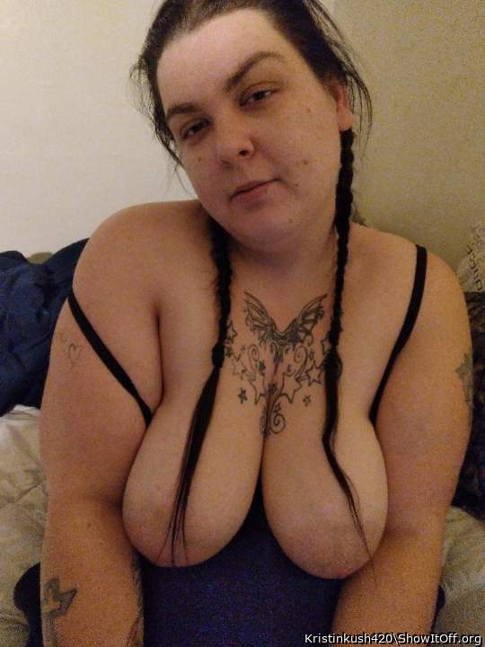 Adult image from Kristinkush420