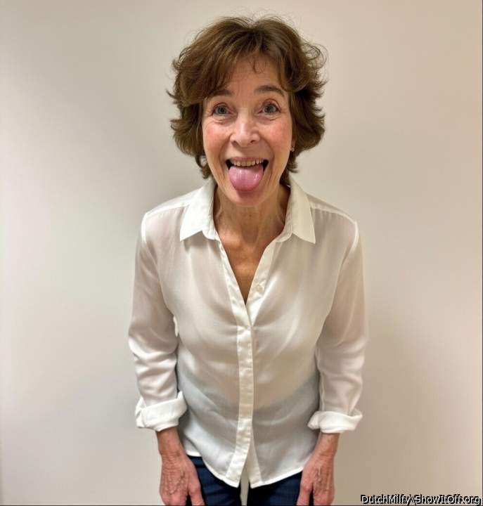 Cum on my tongue