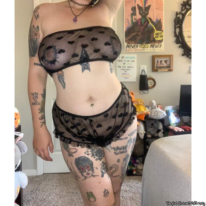 Adult image from Skyls