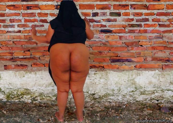 Photo of bum from couple