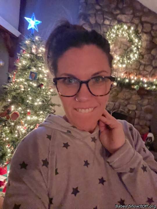 Beautiful eyes, sexy lady  