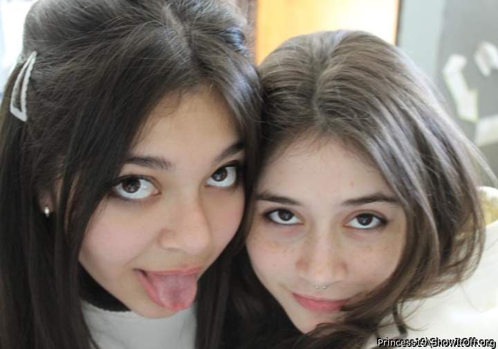 Waiting for our milkie. Who r u feed first?