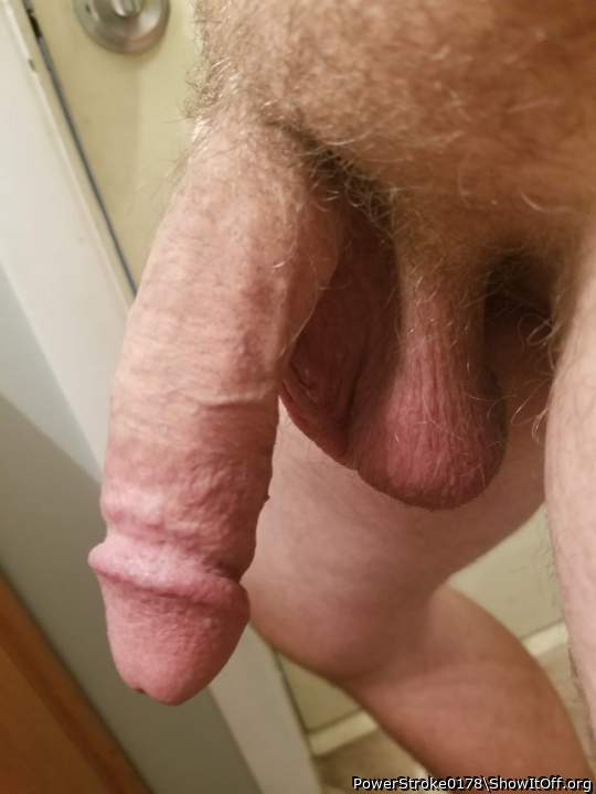 Not too long before a good cumshot load was blown all over my chest and face lol