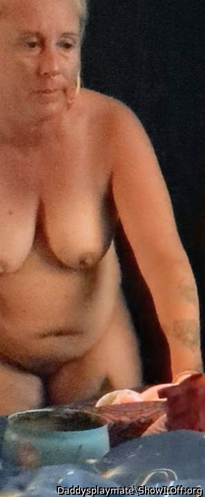 Adult image from Daddysplaymate