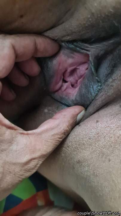 Photo of piss flaps from couple