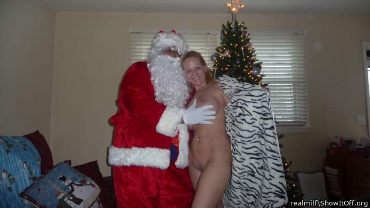 Christmas Slut - The gift that keeps giving