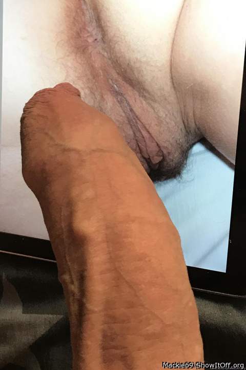 bananeman's profite du cul et de la chatte de ma Femme