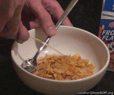 The best way to enjoy cornflakes, delicious to the last bite